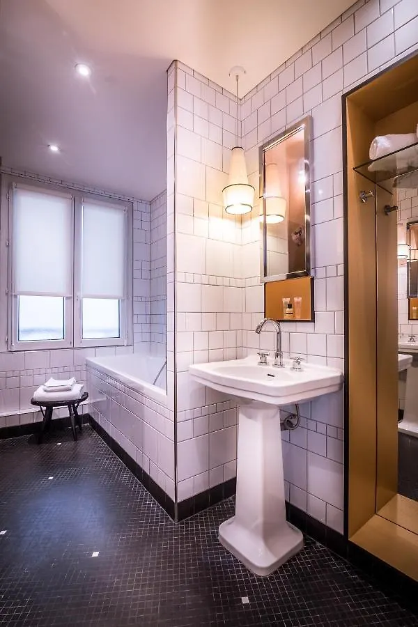 Opera Faubourg Hotell Paris