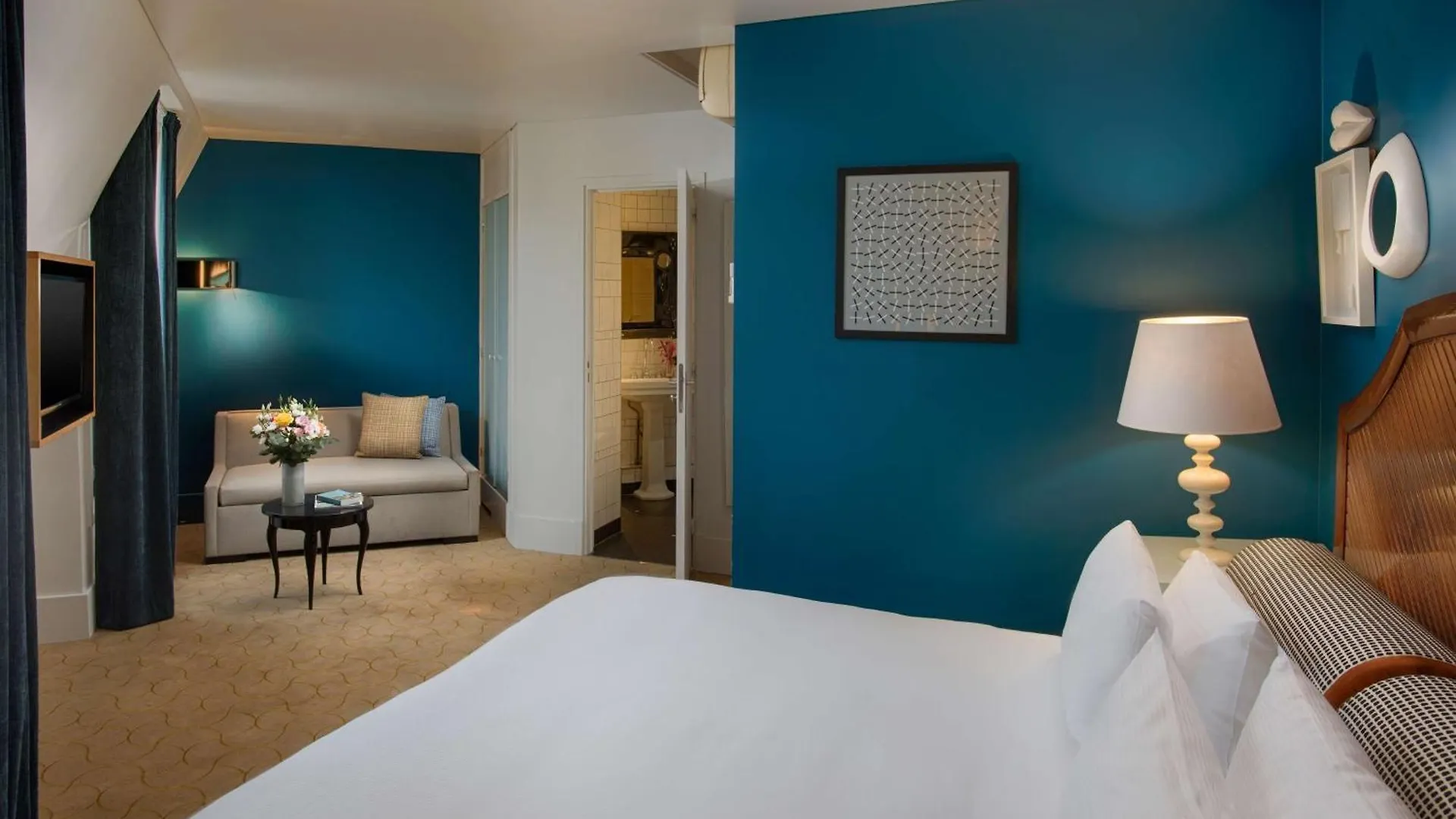 Opera Faubourg Hotell Paris 4*,